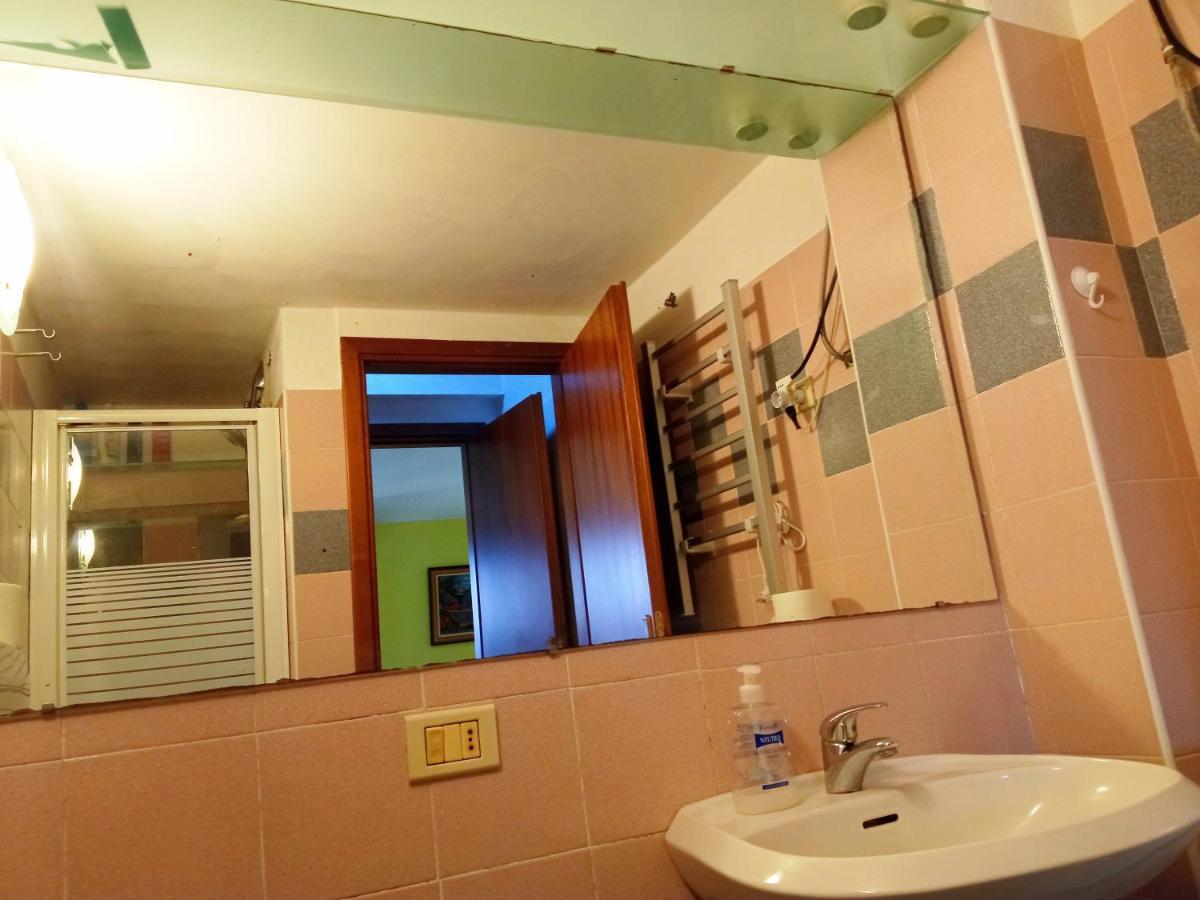 Cute Little Flat With View, 20 Mins To Bgy Airport Pradalunga Exterior foto