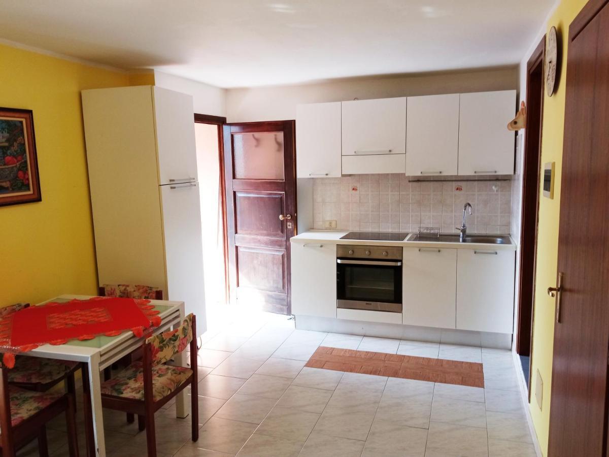 Cute Little Flat With View, 20 Mins To Bgy Airport Pradalunga Exterior foto