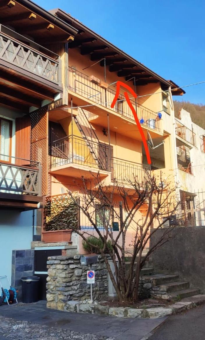 Cute Little Flat With View, 20 Mins To Bgy Airport Pradalunga Exterior foto